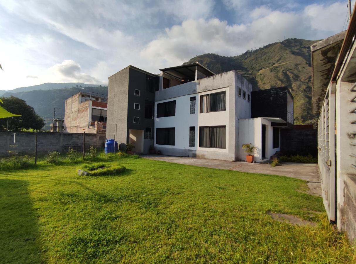 Elegante Apartamento Con Vistas Al Volcan Tungurahua Banos  Exterior photo